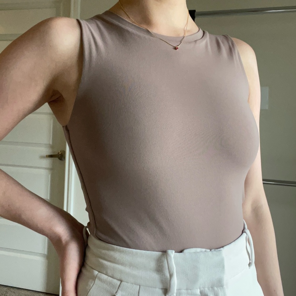 Aritzia Babaton Brown Fitted Bodysuit Tank Top